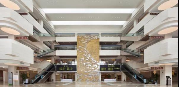 醫院藝術裝飾與醫院空間如何融合才能更好發揮療愈作用？